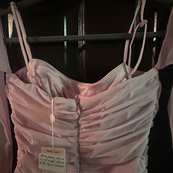 Oh Polly off the shoulder mini dress New with tags! US 4 - Picture 6 of 9